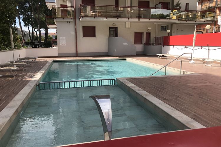piscina acapulco 2020 (1)