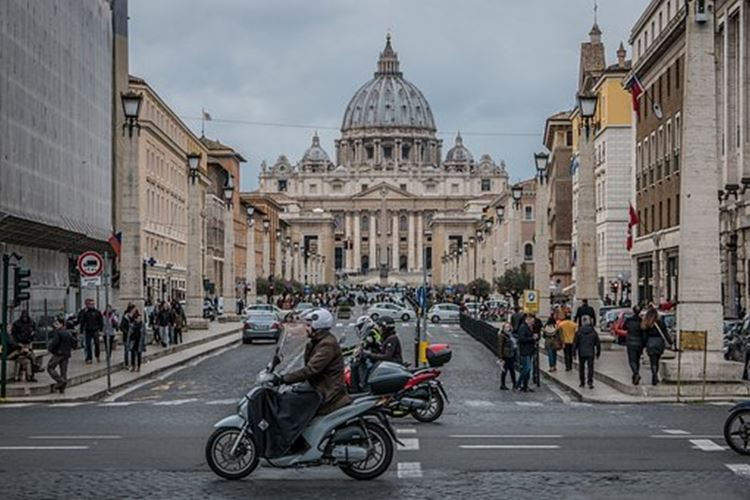 Řím a Vatikán beze spěchu